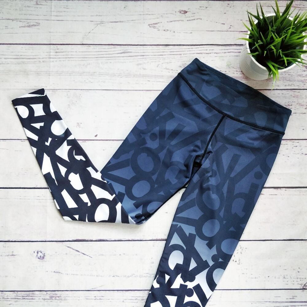 LILYBOD Ombre Black & White Logo Print Athletic Leggings XS
